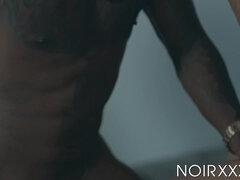 Большой член, Черные, Глубокая глотка, Член, Черненькие, Сперма на лице, Мастурбация, Втроем