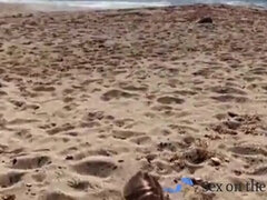 Plage, Blonde, Sucer une bite, Tir de sperme, Branlette thaïlandaise, Nue  à poil, De plein air