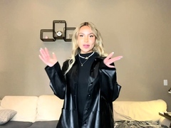 Amateur, Blonde, Brunette brune, Hd, Lesbienne, Masturbation, Plan cul à trois, Nénés