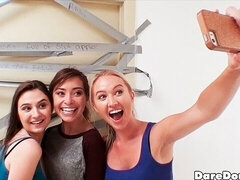 Amateur, Culo grande, Verga grande, Mamada, Estilo perrito, Orgía, Adolescente, Tetas