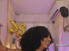 お尻, フェラチオ, イマラチオ, 黒人, 手コキする, なめる, フェラする, ウェブカメラ