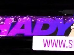 Grosse titten, Blondine, Vollbusig, Spermaladung, Handjob, Selbstgemacht, Massage, Titten