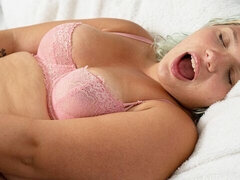 Leie, Wohlbeleibte schöne frauen, Grosser arsch, Grosse titten, Blondine, Riesig, Masturbation, Solo