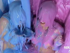 Lieveling, Grote kont, Grote mammen, Blond, Rondborstig, Natuurlijke tieten, Trio, Tieten likken