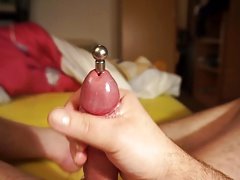 Cum through a penis plug (3.12.16)