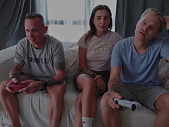 素人, フェラチオ, 浮気者, オナニー, タトゥー, 三人, オッパイの, 妻