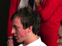 Britisch, Cfnm, Weibliche domination, Gruppe, Handjob, Schulmädchen