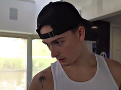 Anal, Grosse bite, Noire, Noir ébène, Homosexuelle, Gym, Interracial, Public