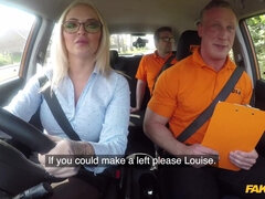 Amateur, Grosse bite, Sucer une bite, Plantureuse, Voiture, En levrette, Gicler, Mouillée