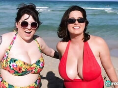 Любители, Толстушки, Большая жопа, Большие сиськи, Пальцем, Мастурбация, Соло, Стриптизерша