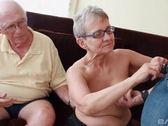 お尻, デカ尻, デカパイ, ブロンド, フェラチオ, ぽちゃ, バック, 熟年