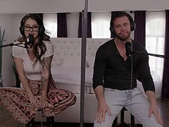 18 ans, Gros seins, Brunette brune, Hd, Léchez, Orgasme, Réalité, Fils