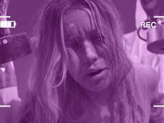 Gros seins, Sucer une bite, Brunette brune, Interracial, Seins naturels