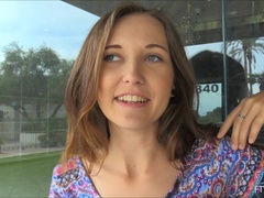 Robe, Extrême, Doigter, Béant, Talons, Orgasme, Public, Sous la jupe