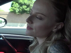 Gros cul, Blonde, Faciale, De plein air, Culottes ou slips, Petite femme, Pov, Chatte