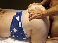 18 jaar, Aziatisch, Tante, Grote kont, Biseksueel, Huisgemaakt, Likken, Orgasme