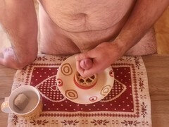 Cicci77 gives her beloved Pedro a handjob to create a tasty cum-filled tart for breakfast