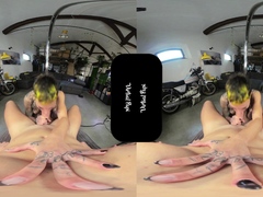 Marta Make-Split Tongue