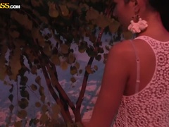 Cuarto de baño, Morena, Novia, Lamidas, Lencería, Orgasmo, Al aire libre, Perforación