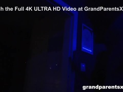 Enthousiasteling, Sperma shot, Diep in de keel, Handbeurt, Hardcore, Hd, Kut duiken, Geschoren