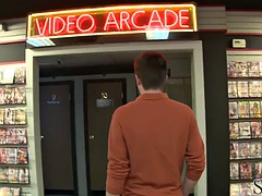 Deceived str8 at the gloryhole was sucked off and jerked off by a stud until he got a facial