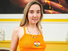 Sia Florance spreads her legs and touches her snatch