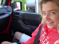 Blondine, Freundin, Im freien, Zierlich, Pov, Titten, Spanner, Nass