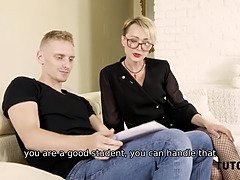 Blasen, Paar, Fetisch, Brille, Reif, Milf, Strümpfe, Student