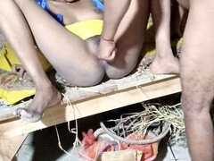 18, 素人, 大学生, 足コキ, インド人, 小柄, オマンコ, ストッキング
