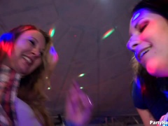 Grote lul, Bruinharig, Hondjeshouding, Groep, Hardcore, Interraciaal, Orgie, Feest