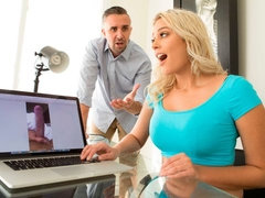 お尻, ブロンド, フェラチオ, チン, 手コキする, なめる, オマンコ, 剃毛