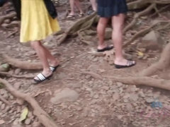 Amateur, Brunette brune, Robe, Doigter, Masturbation, Orgasme, Public, Voyeur