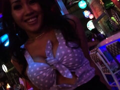 In den arsch, Arsch, Aus dem arsch in den mund, Blasen, Freundin, Hd, Pov, Thai