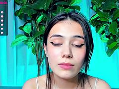 Liya 220530 2020 anal