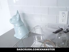 Bad, Grosser schwanz, Blasen, Hochschule, Tochter, Hd, Muschi, Jungendliche (18+)