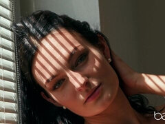 Brunette brune, Doigter, Béant, Branlette thaïlandaise, Masturbation, Chatte, Solo, Adolescente