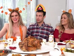 Besamung, Handjob, Milf, Natürlichen titten, Rasiert, Tätowierung, Titten, Ehefrau