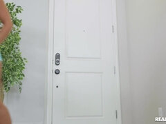 アメリカ人, お尻, ブロンド, 気狂い, 自然山雀, ピアス, おもらし, おもちゃ