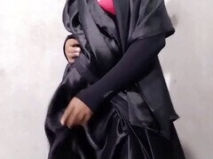 18 jahre, In den arsch, Tante, Bad, Bisexuell, Paar, Masturbation, Toilette