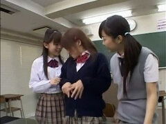 Sucer une bite, Dingue, Tir de sperme, Groupe, Japonaise, Adolescente, Pute