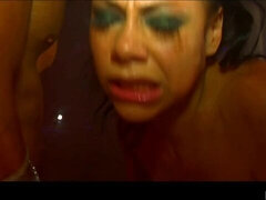 Grote kont, Grote lul, Blond, Hondjeshouding, Hardcore, Moeder die ik wil neuken, Orgie, Zuigen