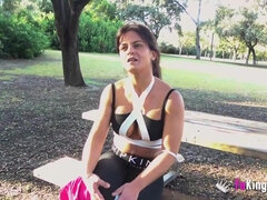 Grosser schwanz, Blasen, Braunhaarige, Paar, Spermaladung, Spanisch, Tätowierung, Titten