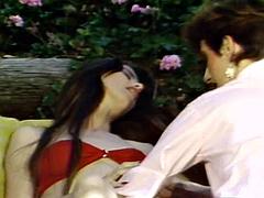 Morena, Lesbiana, Maduro, Público, Tetas, Clasico