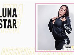 (Gianna Dior) rails (Keiran Lees) fat cock takes it deep before getting a facial cumshot - brazzers