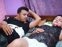 DESI brunette Indian babe in real amateur hardcore with her lover - Creampie cumshot