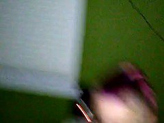 Amateur, Facial