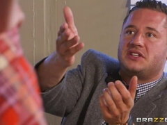 Grote mammen, Blond, Natuurlijke tieten, Realiteit