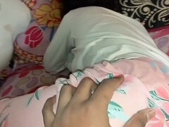 セレブ, 口内発射, イく瞬間, インド人, なめる, 怪物, オマンコ, 義母