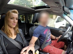 Amateur, Voiture, Couple, Tchèque, Argent, Pov, Adolescente, Épouse