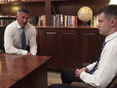 18 años, Verga grande, Fetiche, Gay, Pajear, Oficina, Estrella porno, Realidad